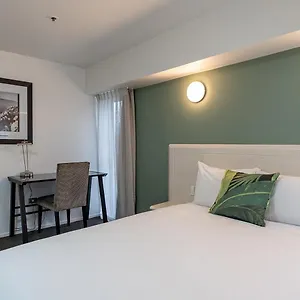 Mercure And Apartahotel